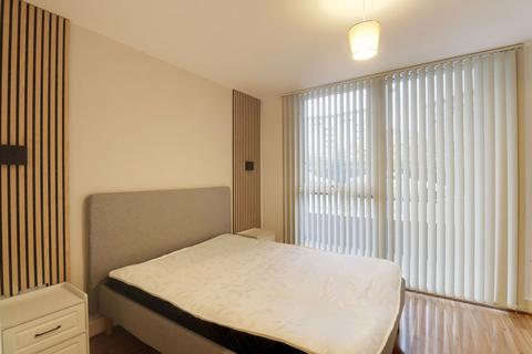 2 bedroom apartment to rent, Alfred Knight Way, Birmingham B15
