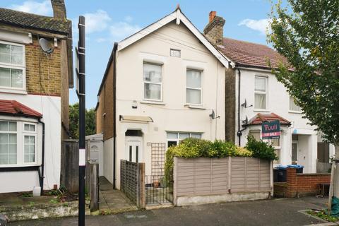 2 bedroom ground floor maisonette for sale, Westbury Road, Croydon, CR0