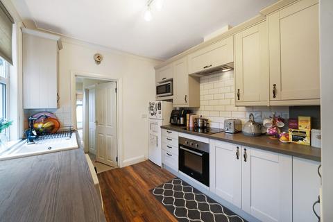 2 bedroom ground floor maisonette for sale, Westbury Road, Croydon, CR0