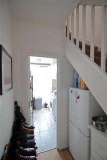 2 bedroom apartment to rent, Brixton Hill Court, Brixton Hill SW2