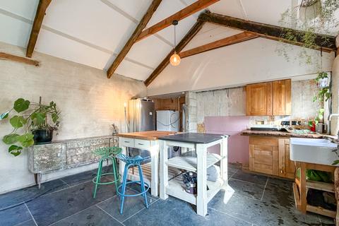 undefined, The Grooms Flat & Farriers Den, Treglossick, St. Keverne, Helston, Cornwall TR12 6PS