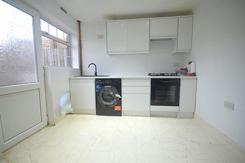 undefined, Romford, RM6