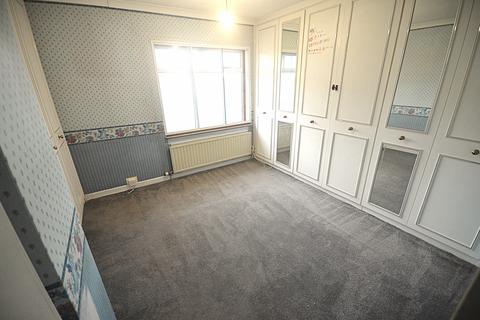 undefined, Romford, RM6