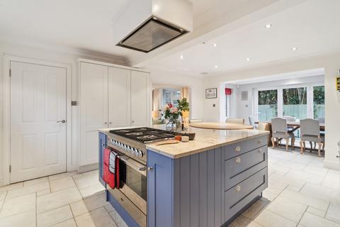 undefined, Manor Farm Way, Seer Green, HP9