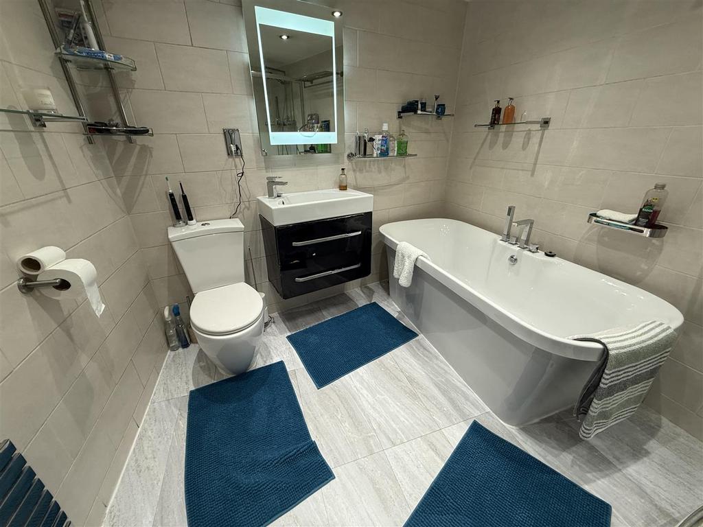 BATHROOM &amp; WC