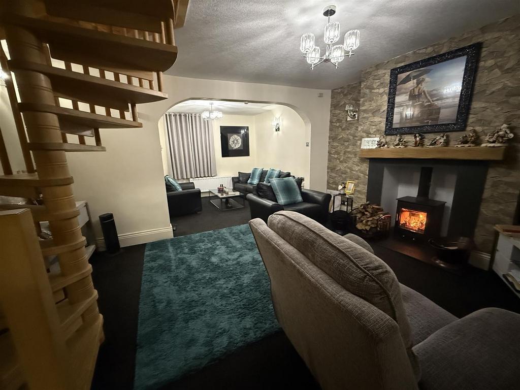 Through lounge