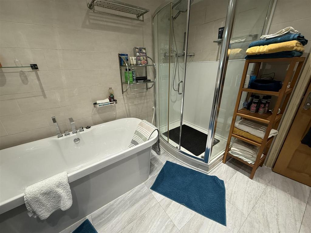 BATHROOM &amp; WC