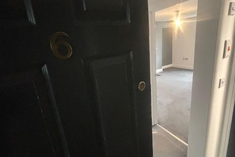 undefined, Flat 6 33 Wyndham Square