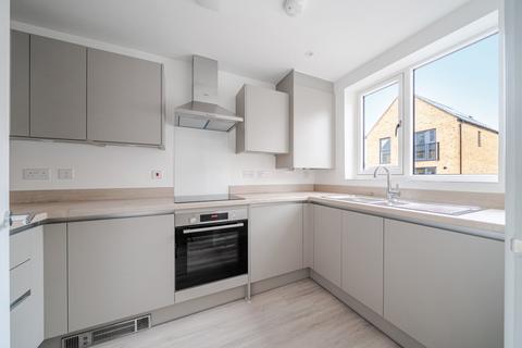 2 bedroom semi-detached house to rent, Rotherley Gardens, Hampshire SO22