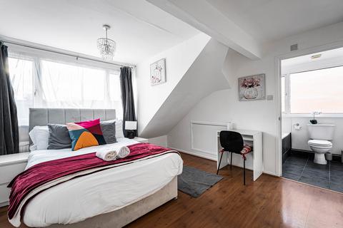 undefined, Athlone Road, London, SW2