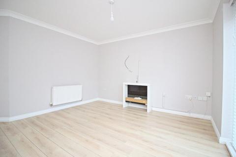 3 bedroom detached house to rent, Rosecroft, Newfield, Pelton