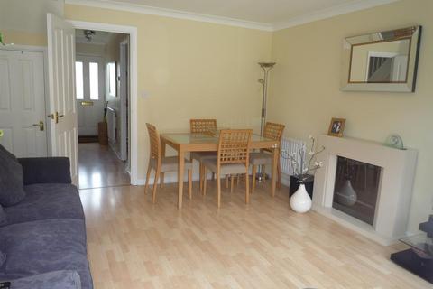 undefined, 2 DOUBLE BEDROOM HOUSE WITH GARDEN - Magnolia Gardens, Edgware HA8
