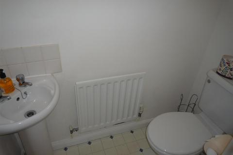 undefined, 2 DOUBLE BEDROOM HOUSE WITH GARDEN - Magnolia Gardens, Edgware HA8