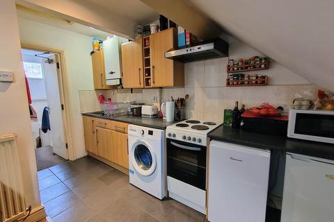undefined, Claude Road, Roath, Cardiff