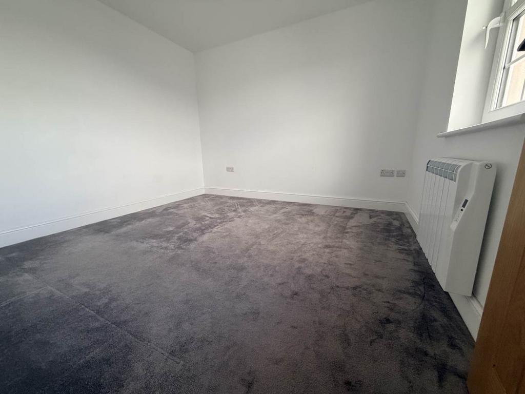 Photo 10-12-2025, 12