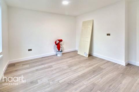 3 bedroom semi-detached house for sale, Frolesworth Road, Leicester