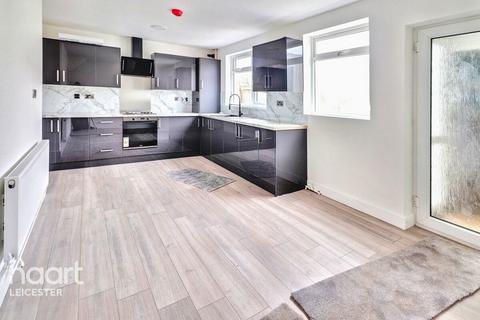 3 bedroom semi-detached house for sale, Frolesworth Road, Leicester