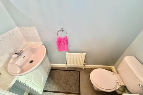 undefined, 2 Bed Semi-Detached Bungalow, Avocet Way, Bridlington, YO15 3NT