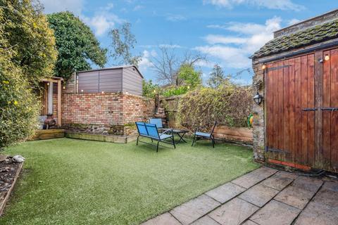 undefined, Oxhey Avenue, Watford, WD19