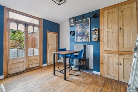 undefined, Oxhey Avenue, Watford, WD19