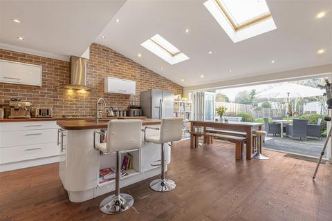 undefined, New Road, Meopham