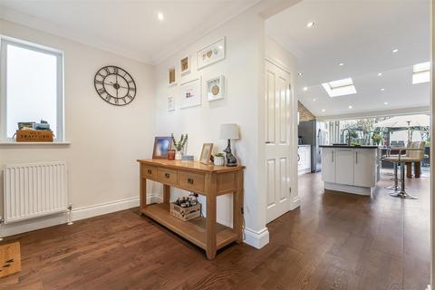 undefined, New Road, Meopham