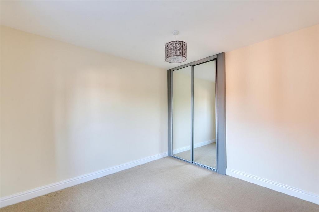 Bedroom 2 2.jpeg