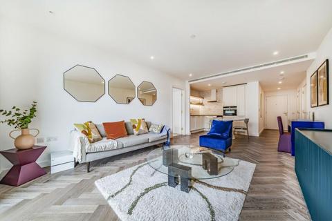 1 bedroom apartment to rent, 23 Gauging Square, London  E1W