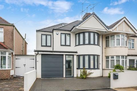 undefined, Moat Drive, Harrow HA1