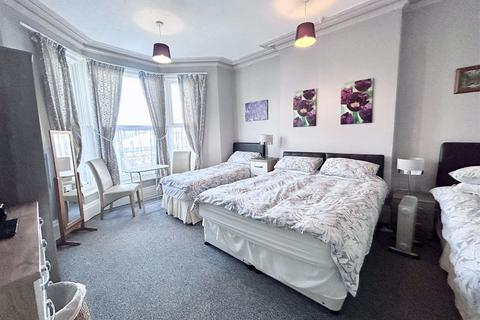 undefined, Leed Street, Sandown