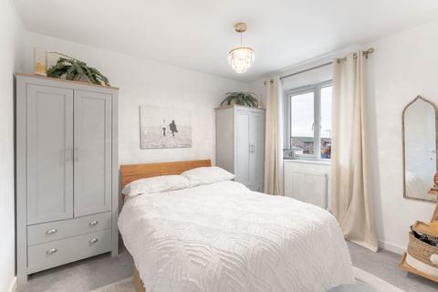 3 bedroom terraced house for sale, Limes Road, Hardwick, CB23