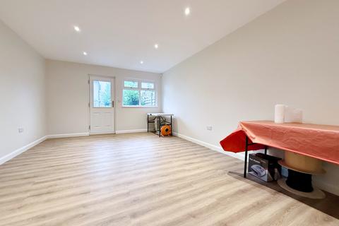undefined, Leigham Drive, Isleworth, TW7