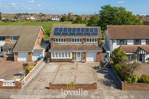 undefined, Chichester Road, Cleethorpes DN35