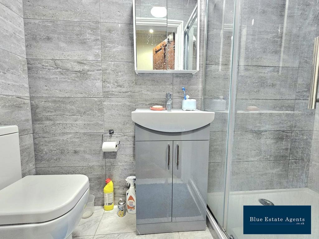 Shower Suite