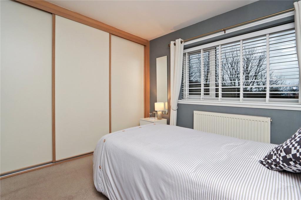 Bedroom 2 Pic 2