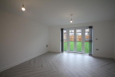 undefined, Peters Close, Stanmore HA7