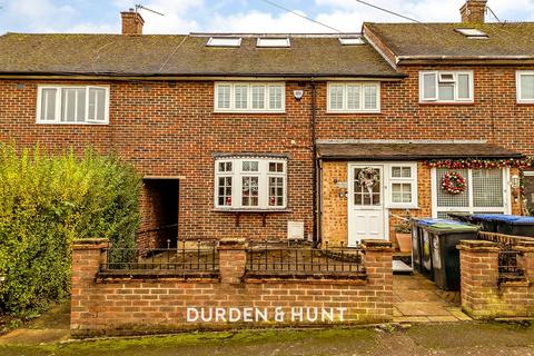 undefined, Etheridge Green, Loughton, IG10