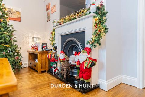 undefined, Etheridge Green, Loughton, IG10