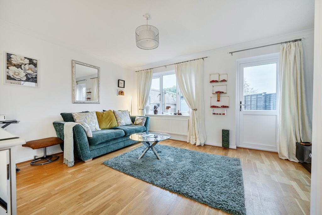 1387931-15-6936ea...