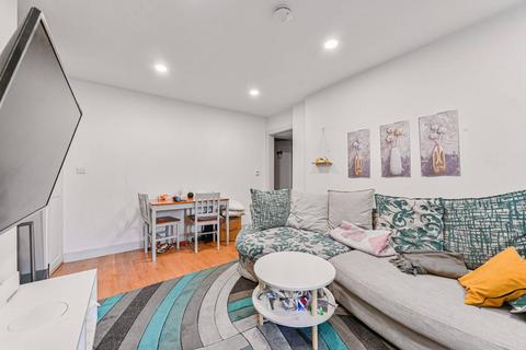 2 bedroom flat for sale, Sydenham Road, Croydon, CR0