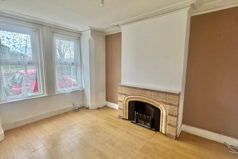 4 bedroom terraced house for sale, Morrison Road, Kent CT20