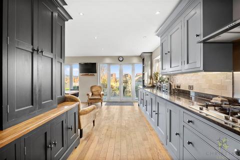 undefined, Bretforton Road, Evesham WR11