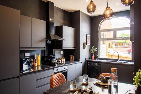 undefined, Highfield Avenue (room 1), West Yorkshire LS12