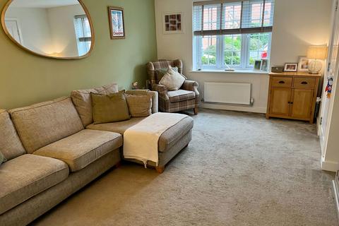 3 bedroom terraced house for sale, Green Hedge Lane, Leicester, LE7 3AF