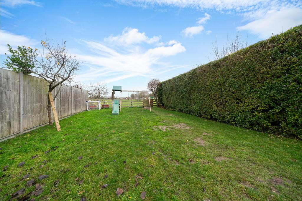 56-Aylesbury-Road-6