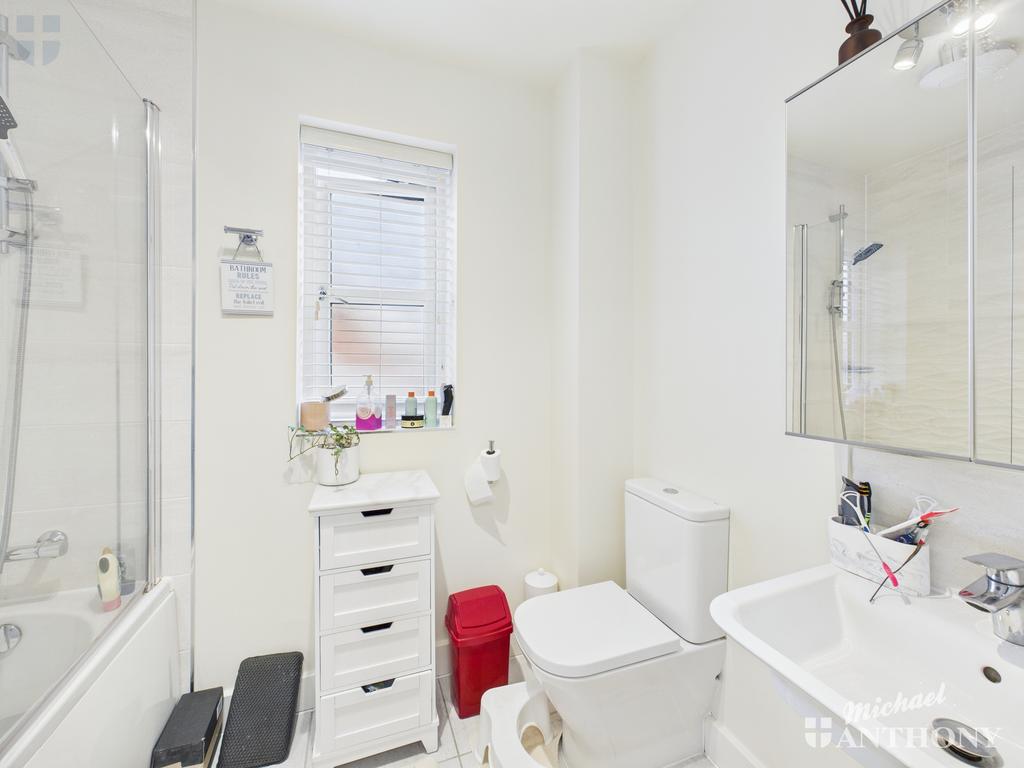 Cam03852 g0 pr0493 still003