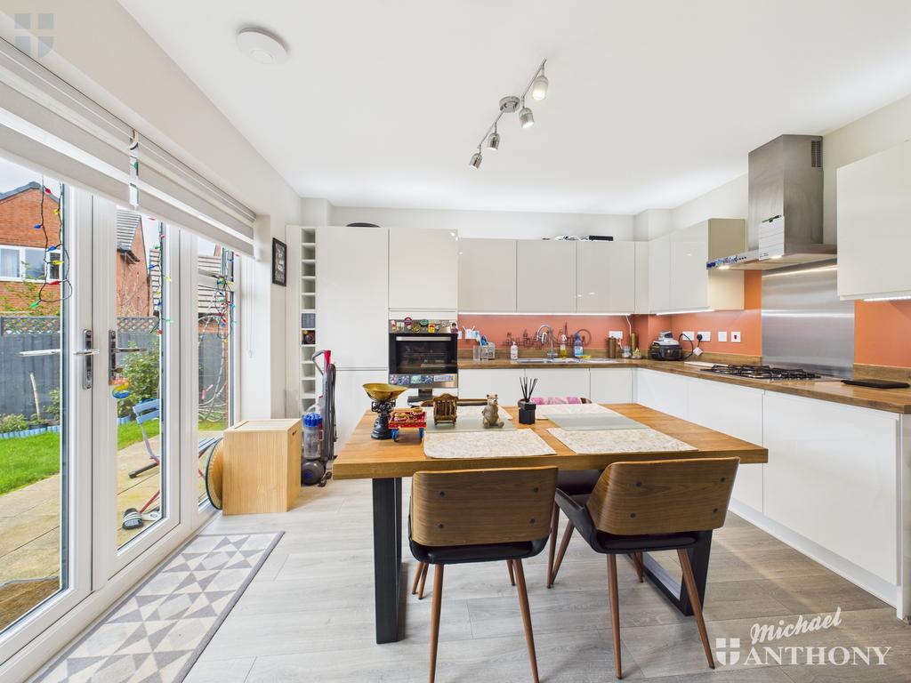 Cam03852 g0 pr0493 still006