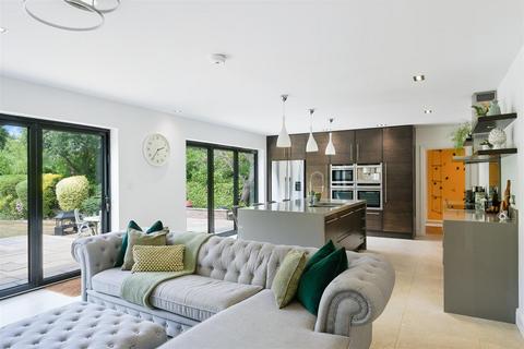 4 bedroom detached house for sale, Starrock Lane, Chipstead