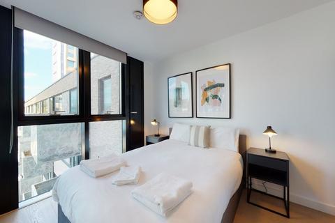 undefined, Highgate Hill