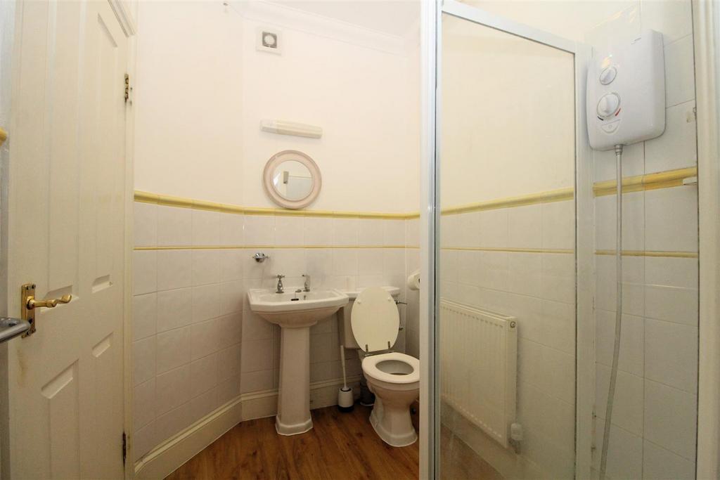 Callis Court 8~2.JPG